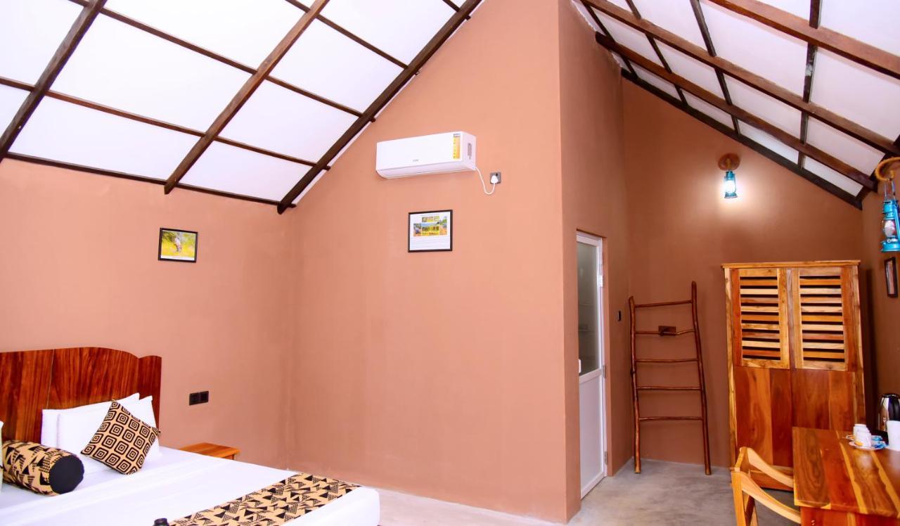 Coco Village Hotel Chilaw Bangadeniya Extérieur photo