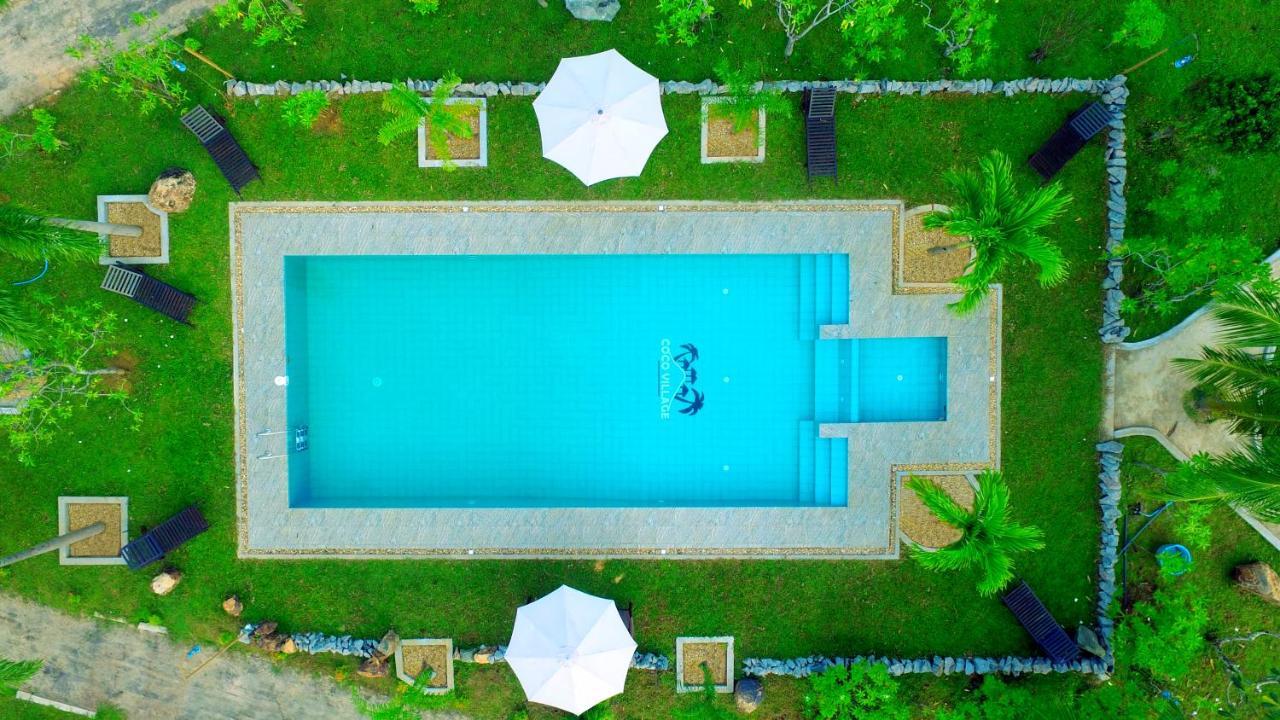 Coco Village Hotel Chilaw Bangadeniya Extérieur photo