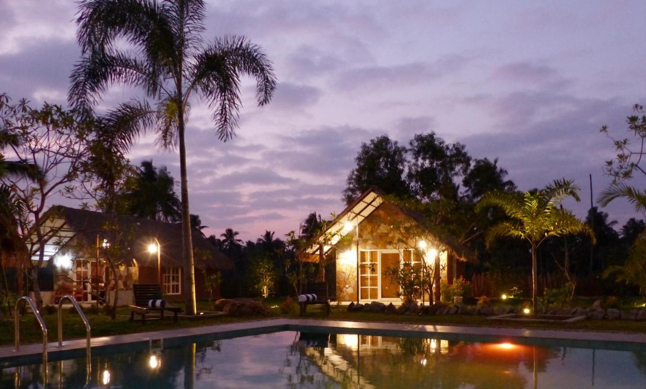 Coco Village Hotel Chilaw Bangadeniya Extérieur photo
