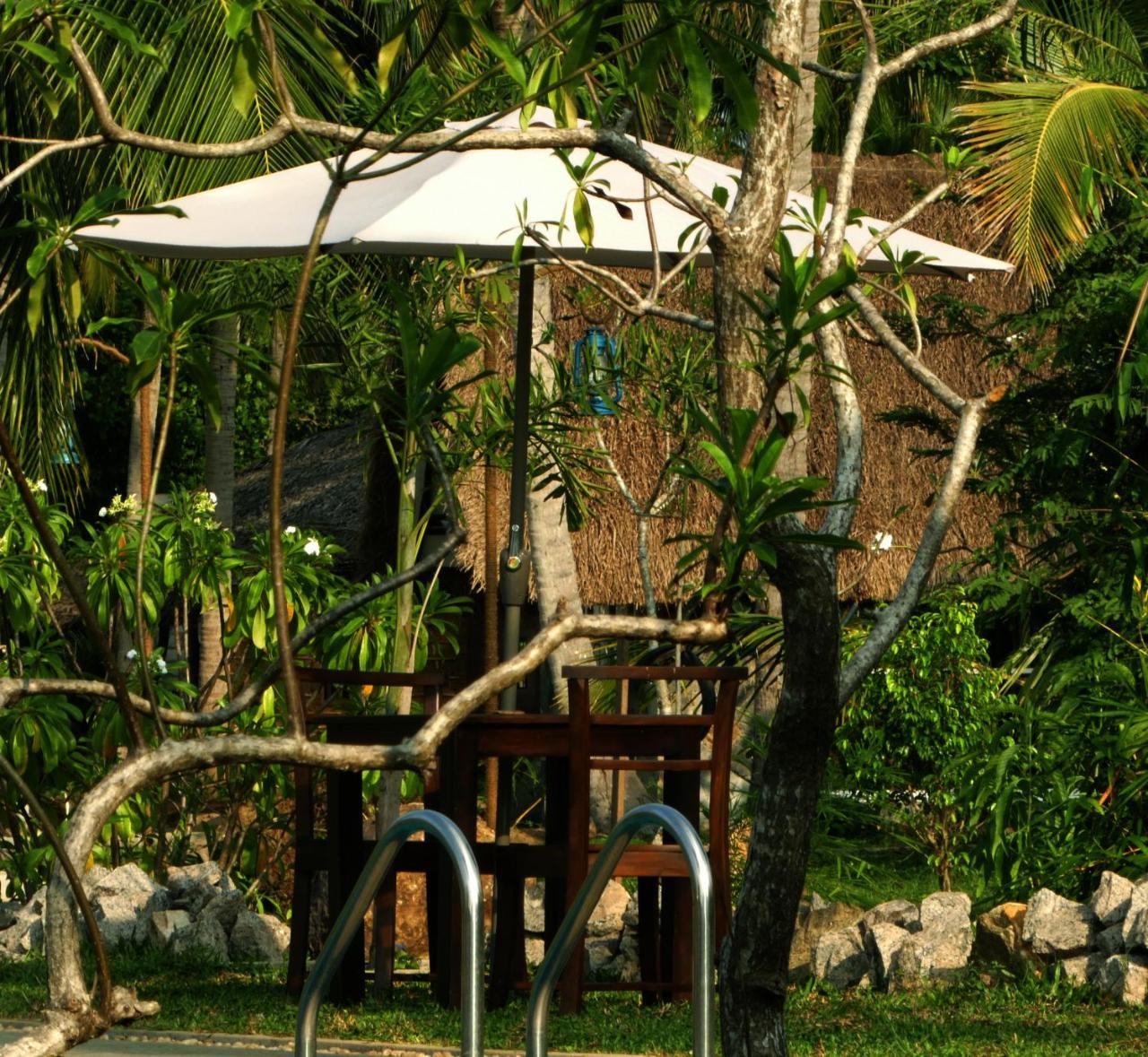Coco Village Hotel Chilaw Bangadeniya Extérieur photo