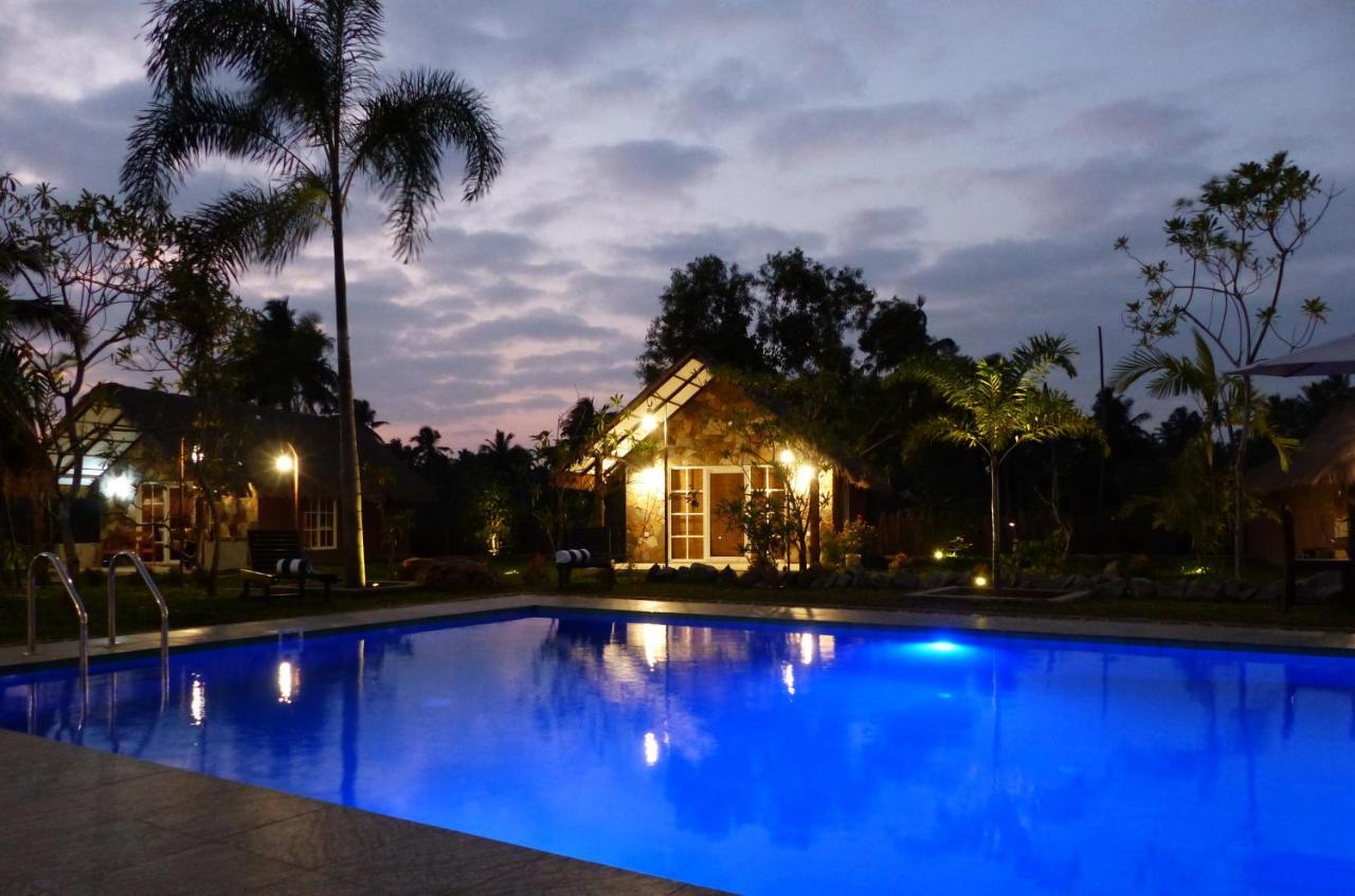 Coco Village Hotel Chilaw Bangadeniya Extérieur photo